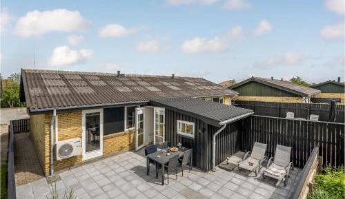 Two-Bedroom Holiday Home