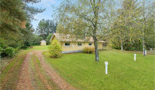 Four-Bedroom Holiday Home