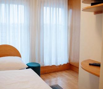 Small Single Room