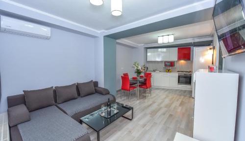 Superior Two-Bedroom Apartment with Balcony