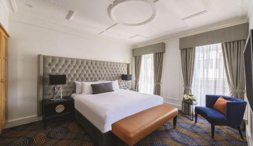 Suite with City View