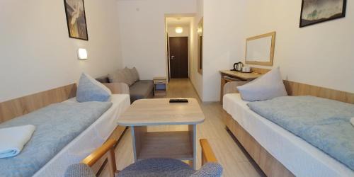 Triple Room with Balcony