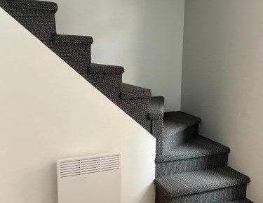 (1-114) Two Bedroom Apartment on 2 floors - 1½ Bathroom