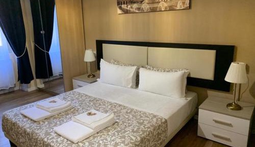 Double or Twin Room with Private Bathroom