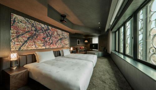 Suite - Canvas