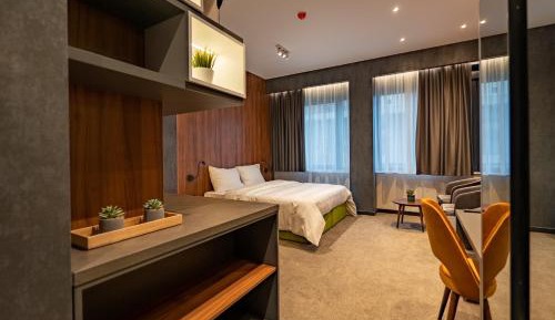 Superior King Room