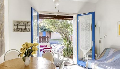 Holiday Home (5 Adults)