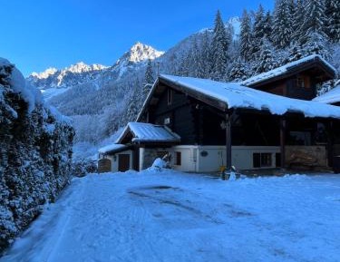 Superior Chalet