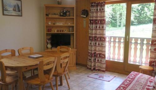 Apartment (6 Adults)