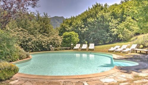 Three-Bedroom Holiday Home 