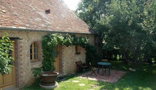 Holiday Home (4 Adults)