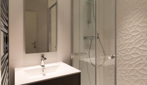 Superior One-Bedroom Apartment with Terrace