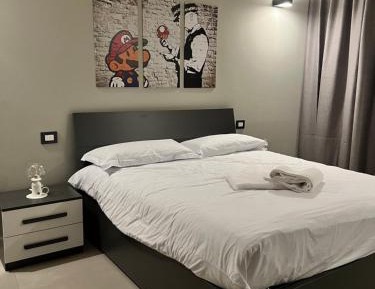 Queen Room