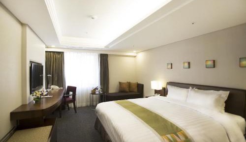 Standard Double Room with Bath
