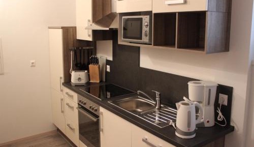 Comfort One-Bedroom Apartment with Balcony