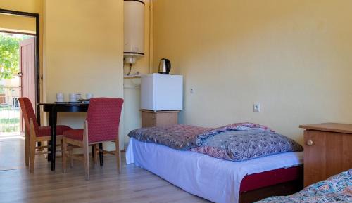 Economy Quadruple Room