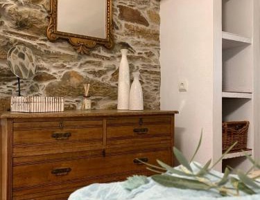 Family Room with Mountain View