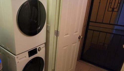 One Bedroom Apartment