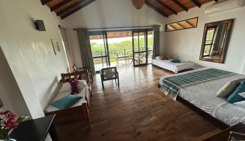 Family Room with Sea View