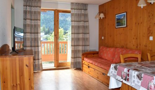 Apartment (4 Adults)