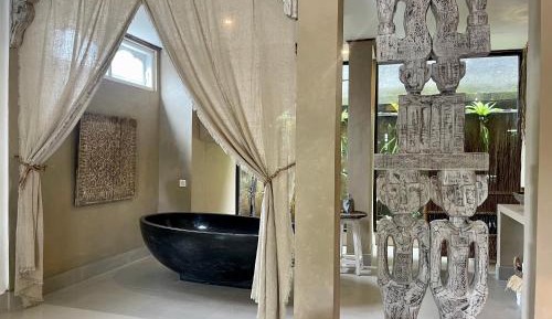 Deluxe Double Room with Bath