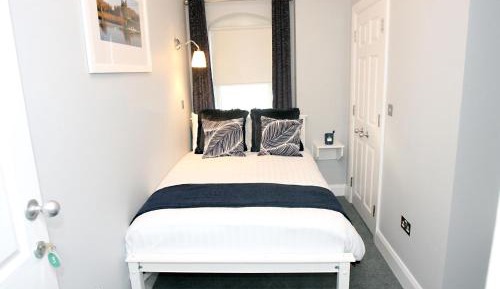 Economy Single Room