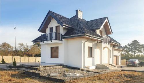One-Bedroom Holiday Home
