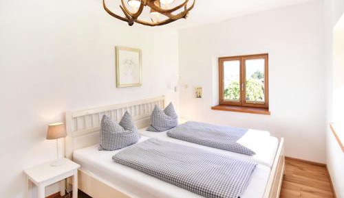 Suite with Mountain View