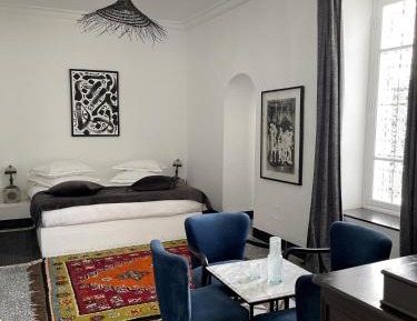 Deluxe Double Studio