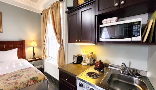 Superior King Suite