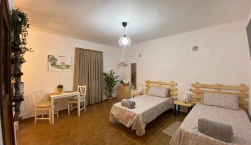 Studio Apartment