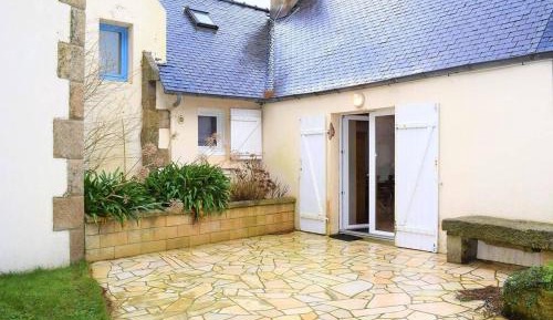 Holiday Home (5 Adults)