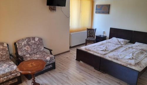 Large Double Room
