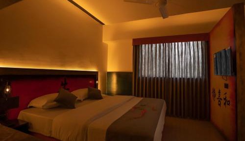 Deluxe Double Room with Balcony