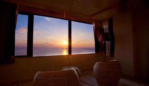 Deluxe Twin Room with Sea View