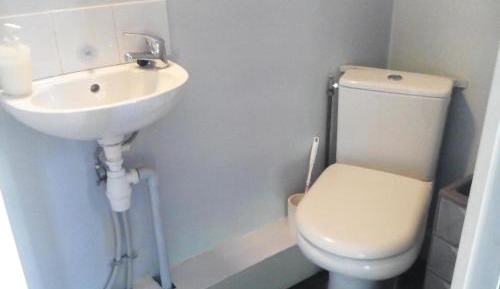 Double Room with Private Bathroom and Street View