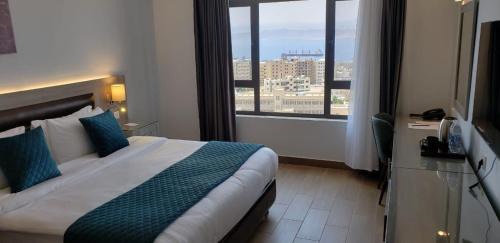 Deluxe Double Room with Sea View