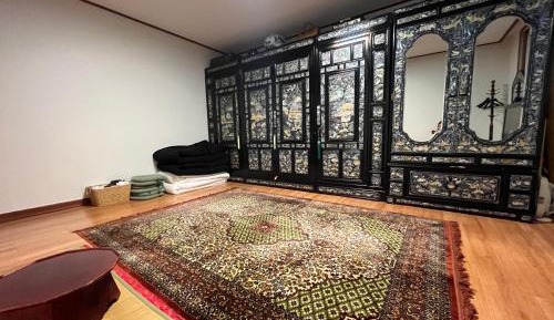 Standard Double Room with Shared Toilet