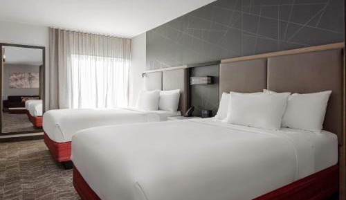 Queen Suite