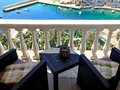 Apartment with Sea View