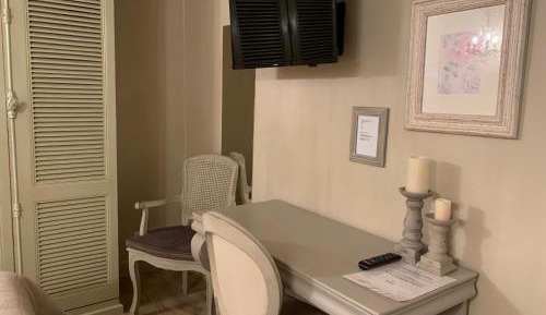 Superior Queen Room