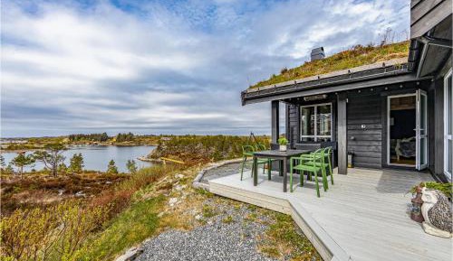 Four-Bedroom Holiday Home