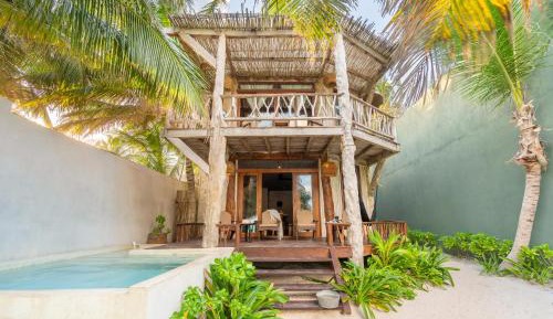 Villa - Beach Front