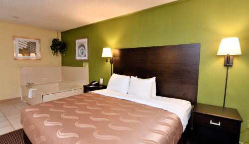 Double Room with Two Double Beds - Accessible/Non-Smoking
