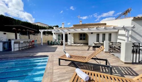 Deluxe Villa