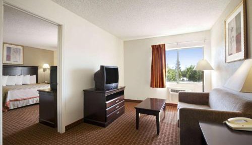 Two Room King Suite - Smoking