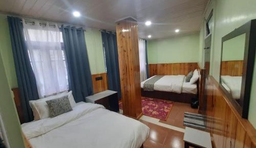 Superior Deluxe Double or Twin Room 