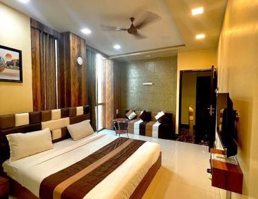 Large Double Room