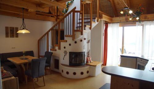 Two-Bedroom Apartment with Terrace and Mountain View