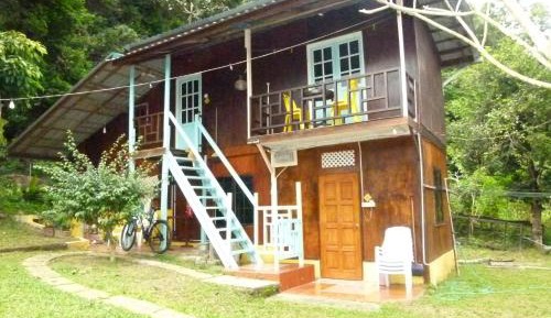 Upper Floor AC Family Room For 4 People